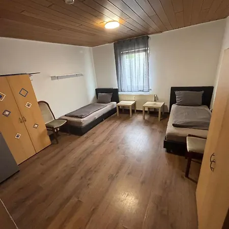 Boardinghouse Brack Mit Parkplatz Küche Wifi Aparthotel